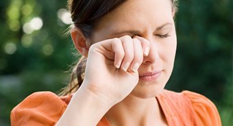 Learn more about eye allergies