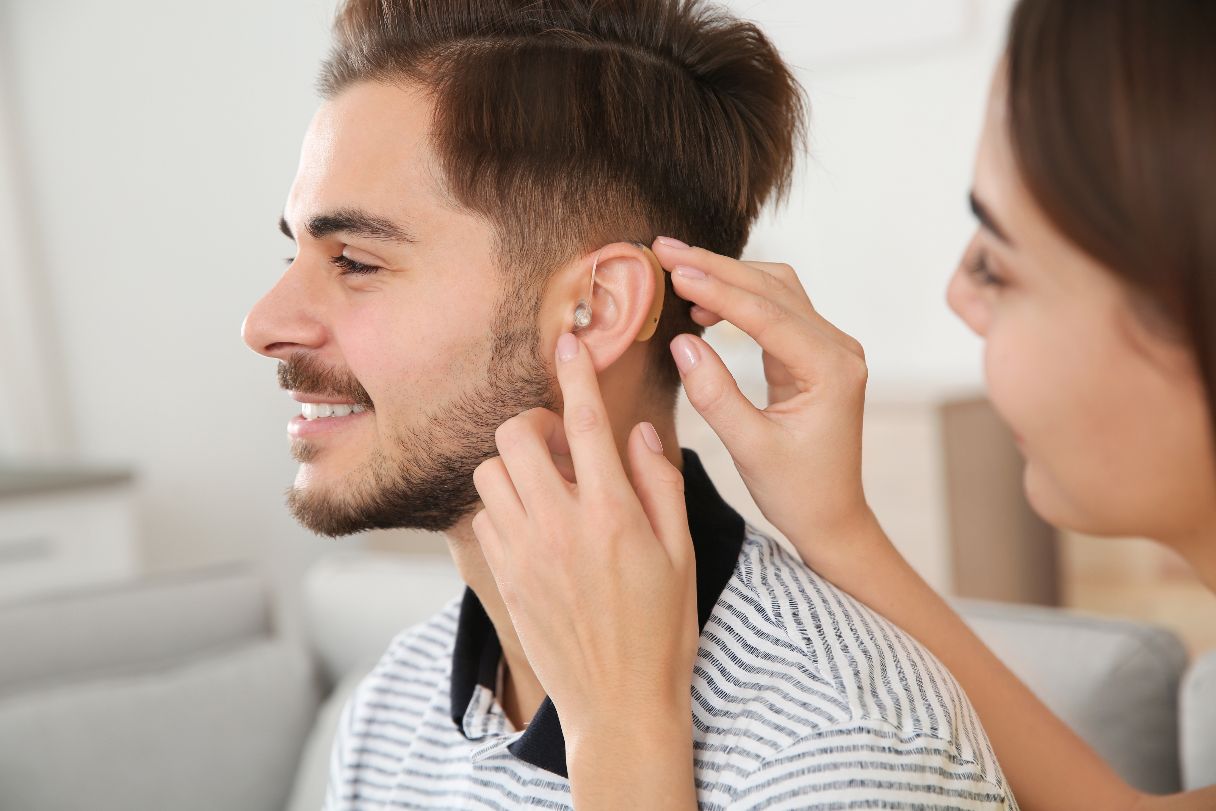 20 Things to Know Before Buying Hearing Aids